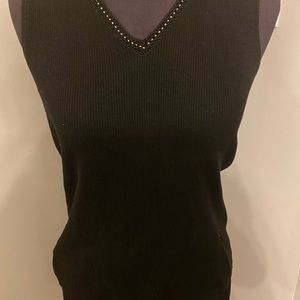 Cable & Guage ribbed sweater tank style top